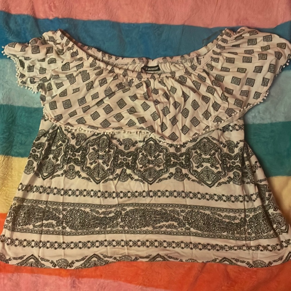 Loose hippie tee